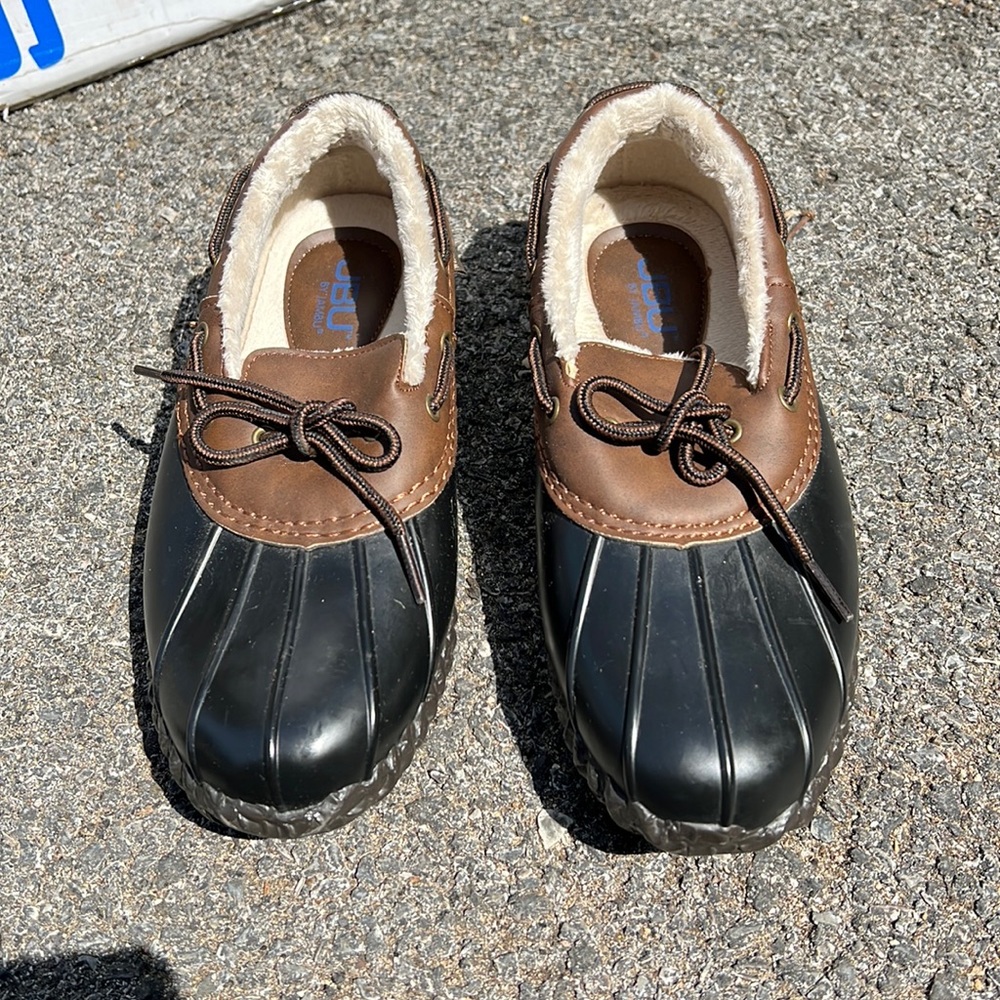JBU rain shoes size 7.5 NWOT